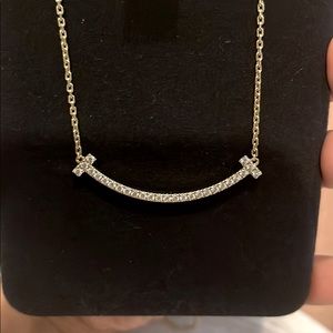 Tiffany’s smile diamond necklace 18K gold. Two years old, in great condition.